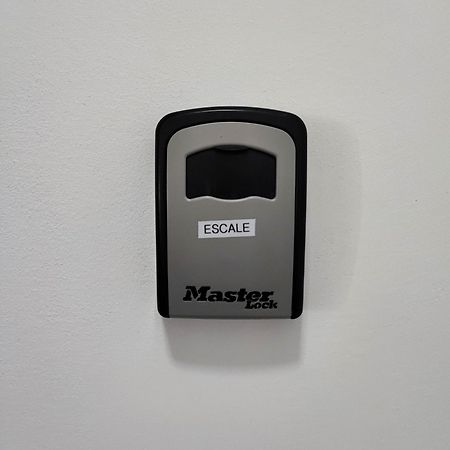شقة Escale Entre Cite Et Bastide Clim Wifi Smart Tv قرقشونه المظهر الخارجي الصورة